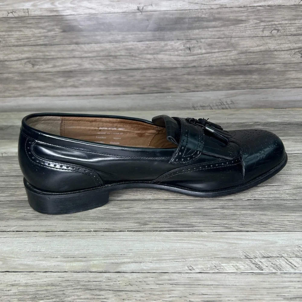 Bostonian Classics 20370 First Flex Black Leather Tassel Wing Tip Loafer 9.5M